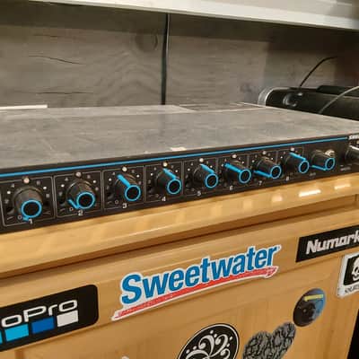 Shure SCM810 8-Channel Automatic Mic Mixer with EQ 2010s - Black image 2