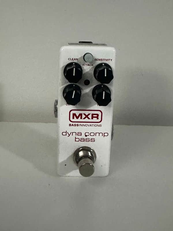MXR M282 Dyna Comp Mini Bass Compressor 2019 - Present - White image 1