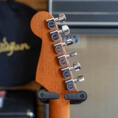 Fender American Acoustasonic Jazzmaster All-Mahogany Acoustic/Electric Guitar in Bourbon Burst with Hard Case - (Pre-Owned) image 4