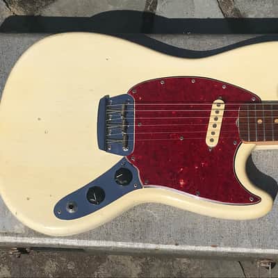 1964 Fender Musicmaster Olympic White OHSC 24"scale image 23