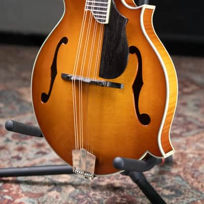 Eastman MD615-GB F-Style Acoustic/Electric Mandolin - Goldburst with Hardshell Case image 4