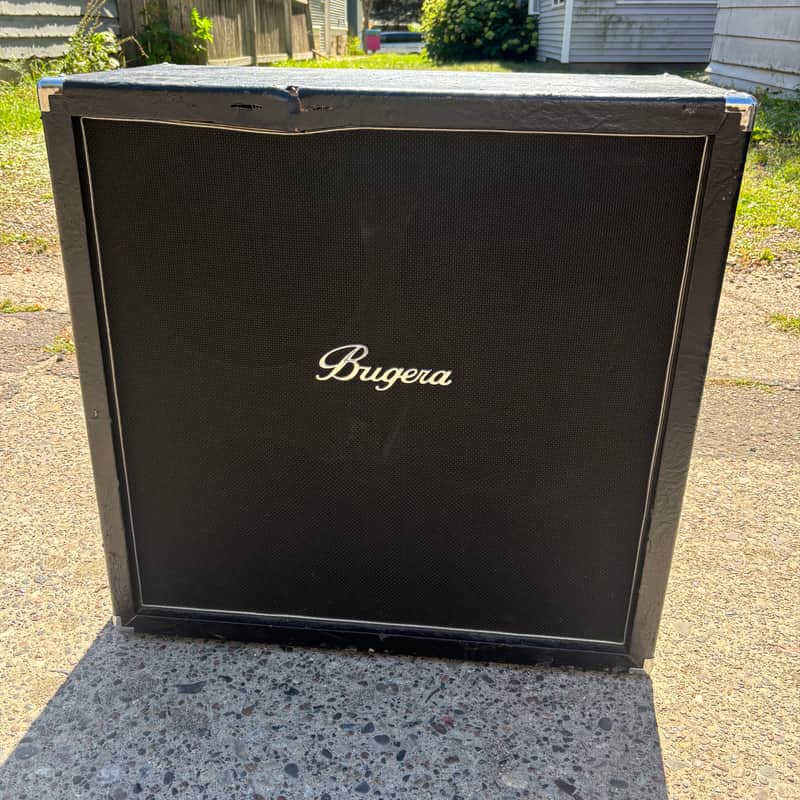 Bugera 412F-BK 4x12 guitar cab Bild 1