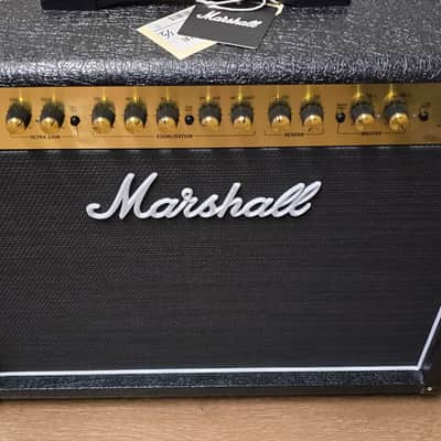 Marshall DSL40CR 2-Channel 40-Watt 1x12" Guitar Combo w/Creamback and Heavy Cover