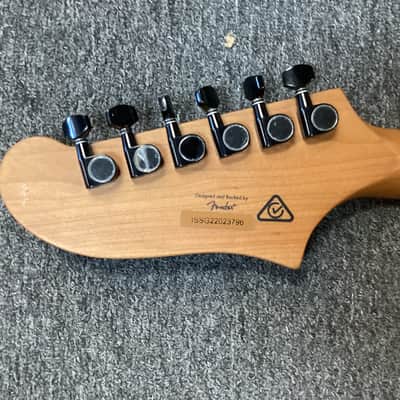Squier Starcaster Contemporary Active Semi-Hollow Body Electric Guitar image 3