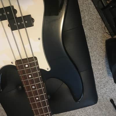 Peavey Forum - Black image 16