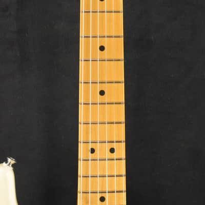 Fender Vintera III Late '60s Stratocaster Olympic White Maple Fingerboard image 4