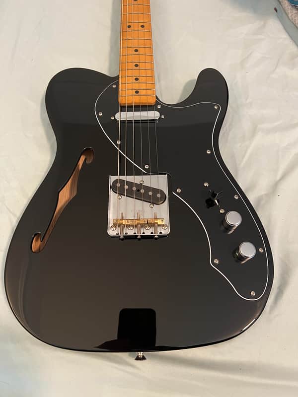 Fender Vintera II '60s Telecaster Thinline with Maple Fretboard 2023 - 2026 - Black