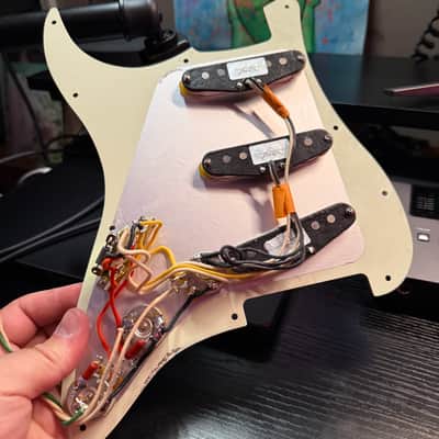 Stratocaster Loaded Pickguard Fender Custom Shop Texas Specials image 2