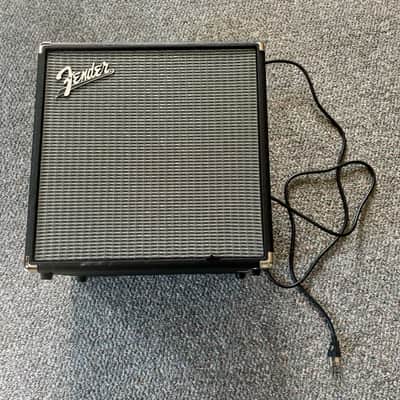 Fender Rumble 40 2024 - Black image 2