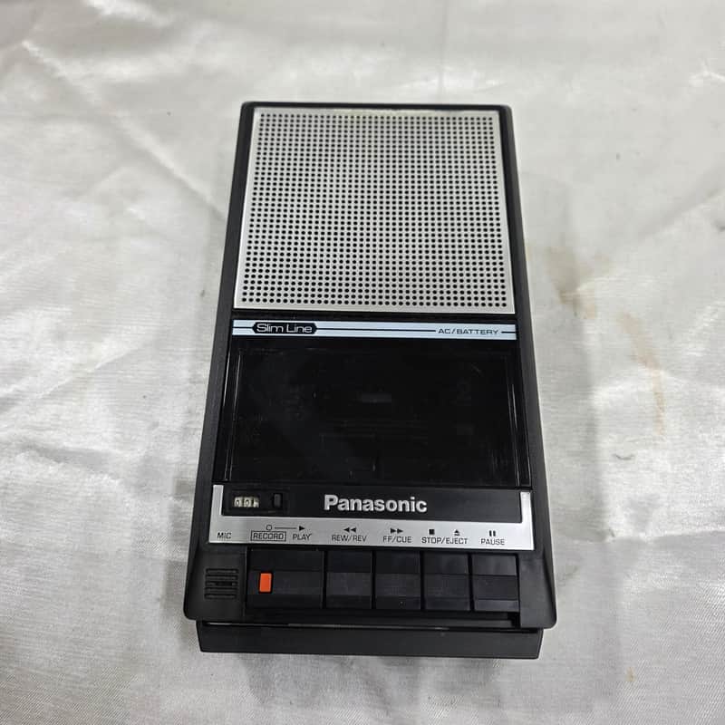 Panasonic Slim Line RQ-2732 1980s - Black image 1