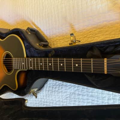 Larrivee RARE Pete Anderson 14 fret 2000 - Sunburst PROTOTYPE Fishman pickup image 5