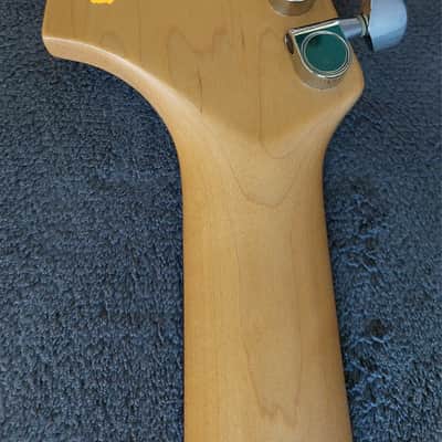 Squier Tom DeLonge Stratocaster 2001 - 2003 - Green image 14