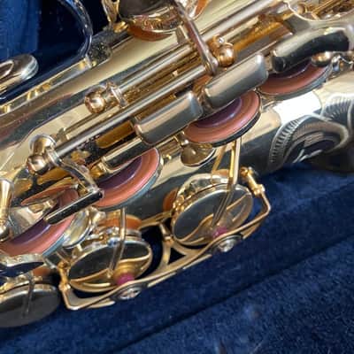 Extra Clean Used Yamaha model YAS-62 Professional Alto Saxophone; with Case,Mouthpiece image 5