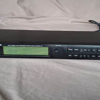 Alesis QuadraVerb 2 Dual Channel Octal Master Effects with Digital I/O 1990s - Black image 2