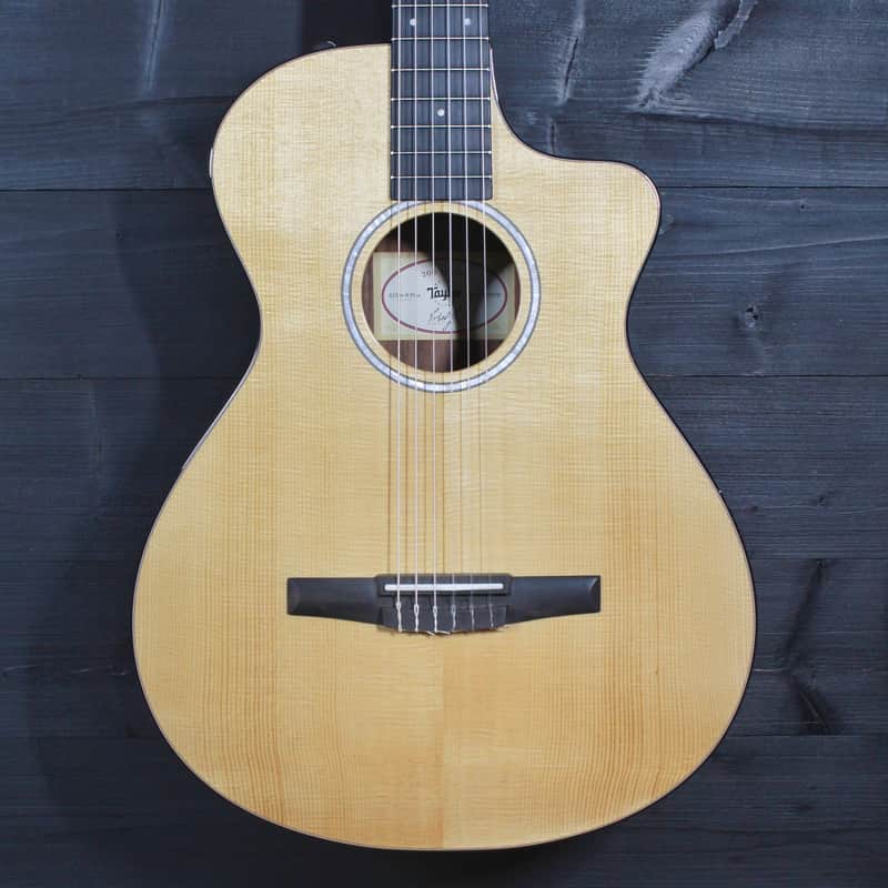 Taylor 212ce-N Plus Nylon String Rosewood / Spruce Acoustic-Electric image 1
