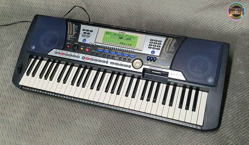 Yamaha PSR-540 2000 - 61-Key Arranger Workstation 2000s - Blackβ
Cleaned & Checked image 1