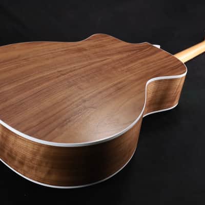 Taylor 214ce Grand Auditorium Spruce Top Mahogany Back and Sides Acoustic/Electric 330 image 7