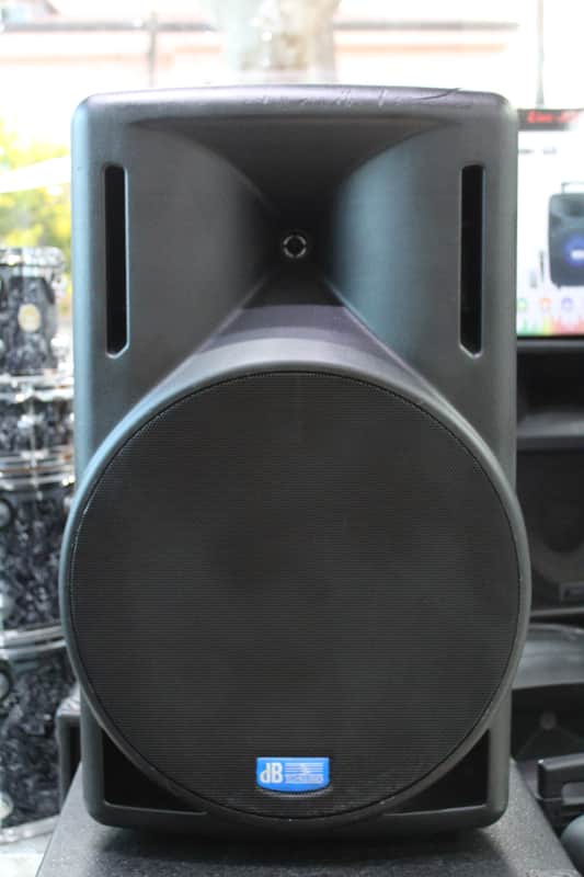 dB Technologies Opera 415 image 1