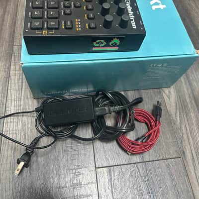 Elektron Digitakt Eight-Voice Digital Drum Computer/Sampler image 2