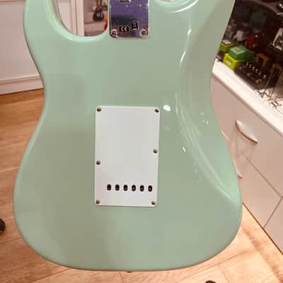 Fender Vintera '60s Stratocaster SF image 8