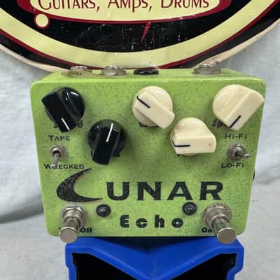 DMB Pedals Lunar Echo Delay Pedal image 2