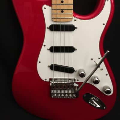 Schecter  Strat 1985 Candy apple red image 7