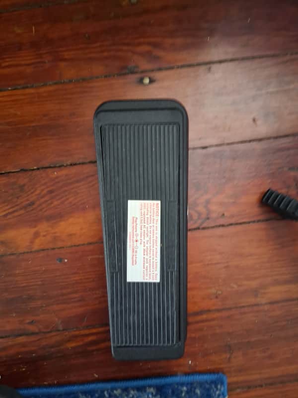 Dunlop GCB95 Cry Baby Standard Wah 1982 - Present - Black image 1