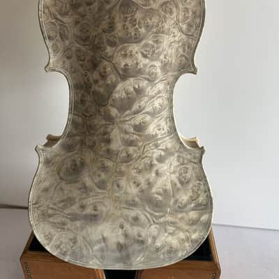 4/4 Violin Unvarnished bird eye maple wood back old spruce top hand carved image 2