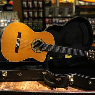 Takamine TH5C Hirade Series Classical Nylon String Concert Cutaway Acoustic/Electric Guitar 2010s - Natural Gloss image 5