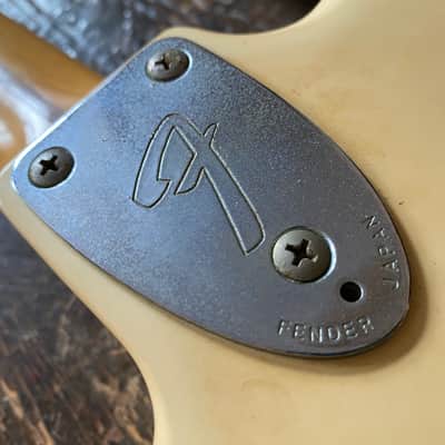 Fender Stratocaster 1972 Reissue FujiGen MIJ E-Serial 1984-87 Olympic White image 10