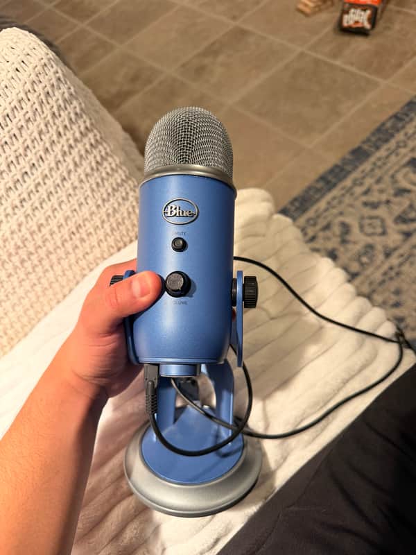 Blue Yeti Multipattern USB Microphone 2010s - Blackout Blue image 1
