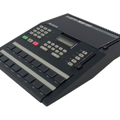 Alesis HR-16B Digital Drum Machine (Black) image 3
