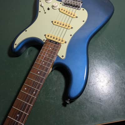 Levinson Blade Stratocaster R-2 90's - Metallic Blue image 13