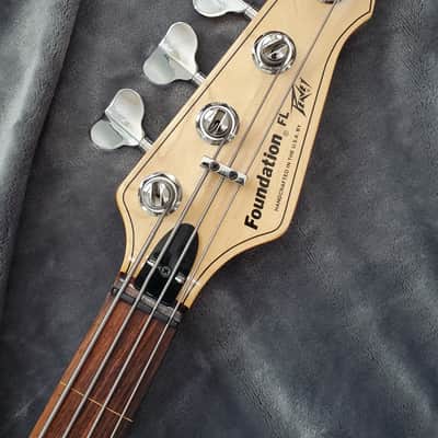 1989 Peavey Foundation FL 4 String Fretless USA Rare Electric Bass - Sunburst Finish image 15