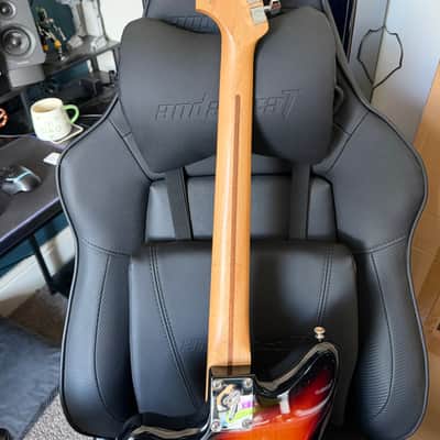 Fender Standard jazzmaster HH 2018 - Sunburst image 11