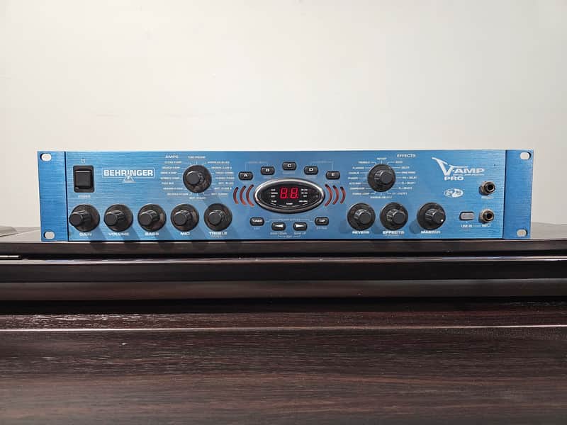 Behringer V-AMP Pro Rackmount Amp Modeler and Multi-Effect 2000s - Blue image 1