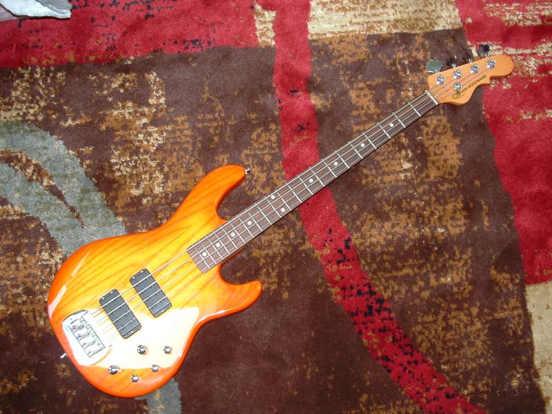 G&L Tribute Series M-2000 Bass Honeyburst w/ Rosewood Fretboard