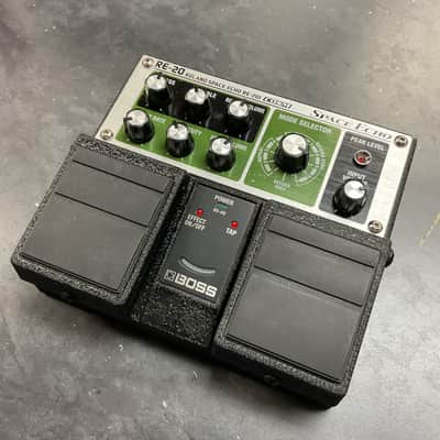 Boss RE-20 Space Echo | Reverb