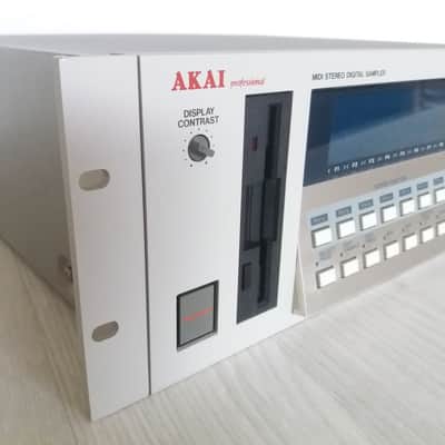 Akai S1000 Stereo Sampler 4MB Serviced - Excellent image 5