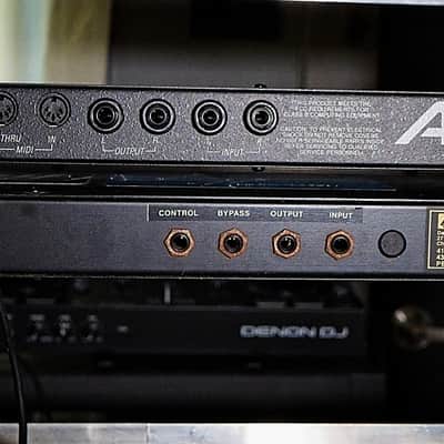 Alesis Midiverb 3-Deltalab Effectron 2-SKB 8U Rack image 4
