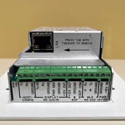 EXTRON MLC 104 IP  MediaLink Remote Controller (4) Input Switcher image 7