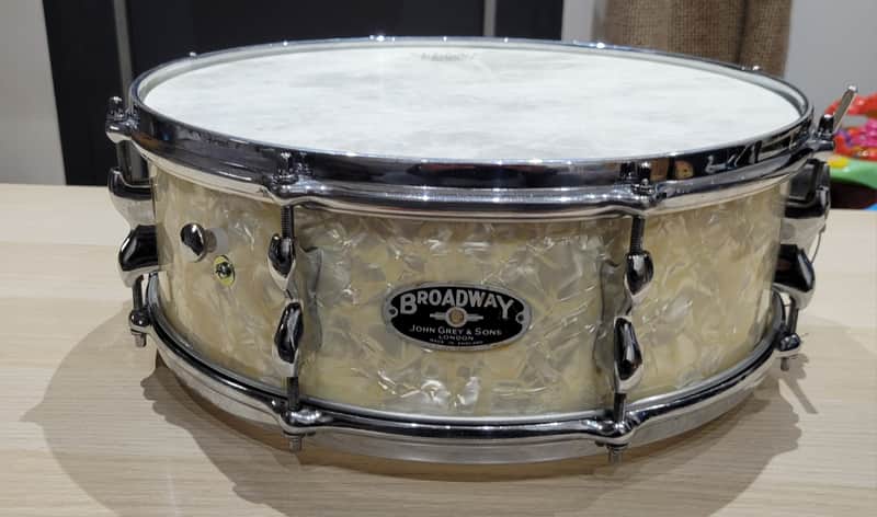 Caisse Claire John Grey & Sons 14x5,5 Made in England IMPECCABLE +Peaux Remo USA +Timbre Japan NEUVES‼️Prix fermé‼️ image 1
