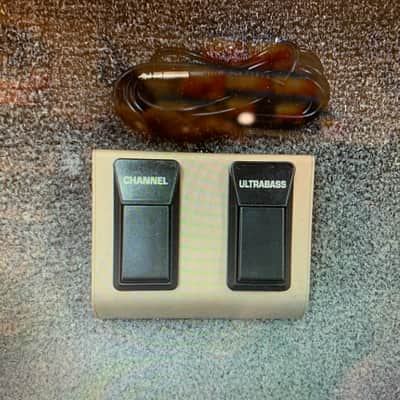 Behringer FS112B 2-Button Bass Amp Footswitch image 1