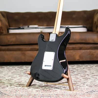 Fender Stratocaster HSS 2019 | Black image 2