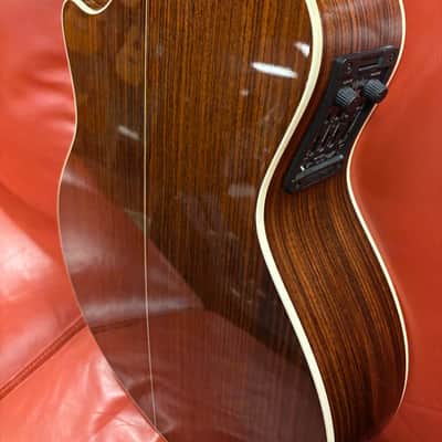 2000 Taylor 814ce with Fishman Electronics Natural image 16