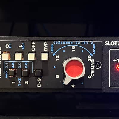 API 525 500 Series Compressor / Limiter Module 2000 - Present - Black image 3