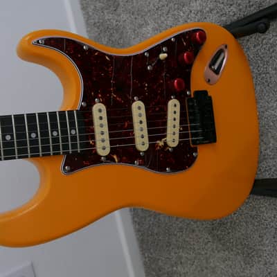 Leo Jaymz Partscaster 2020-2025 - Orange image 6