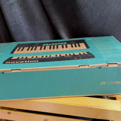 Novation Launchkey 37 MIDI Keyboard Controller - Complete in Box