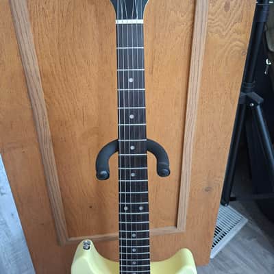 Vintage V130 - 6.8 lbs-with Vintage gig bag image 4