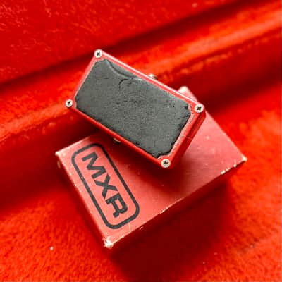 MXR Dyna-Comp compressor pedal 1980 Red original vintage USA block logo image 3